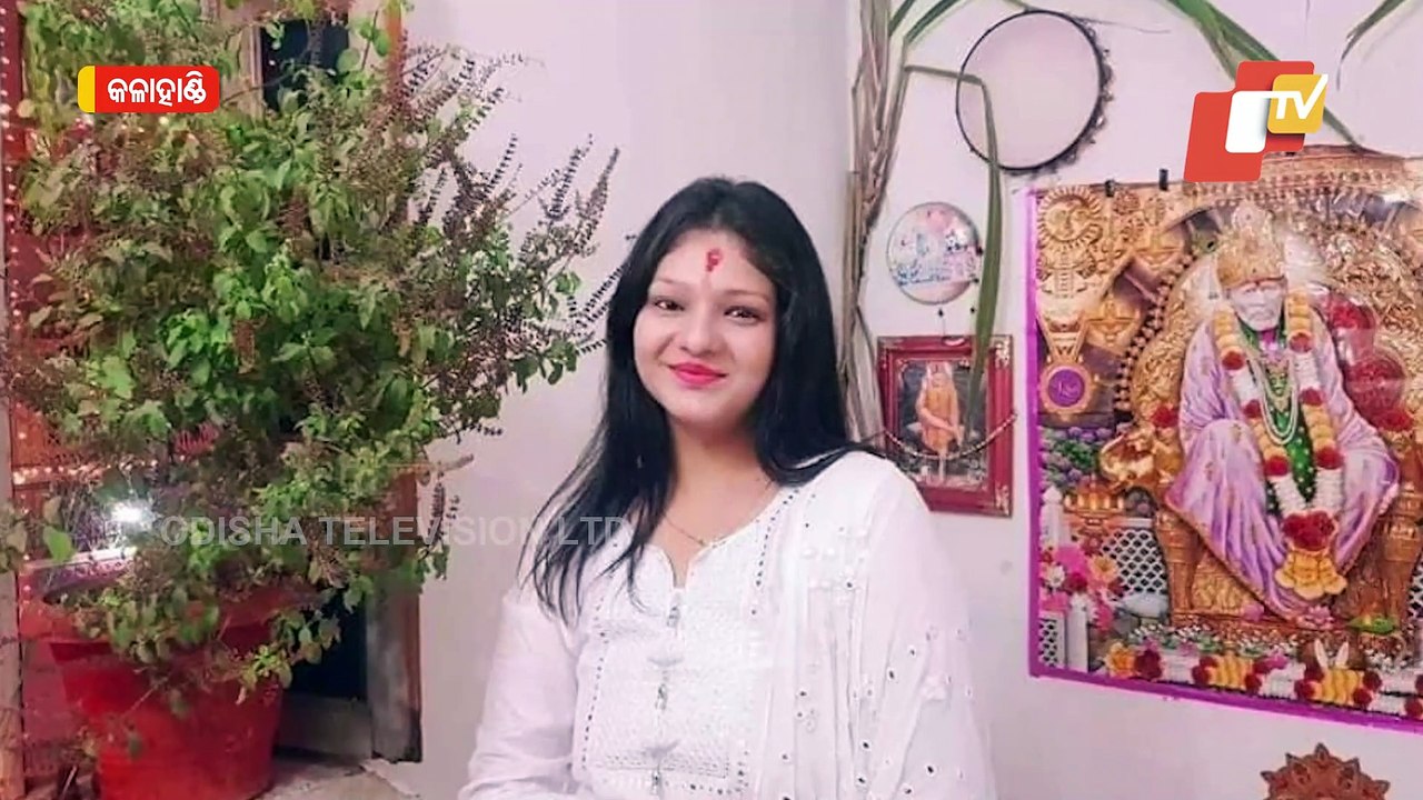 Special Story | Deserves Salute !! Girl Gives New Life To Father