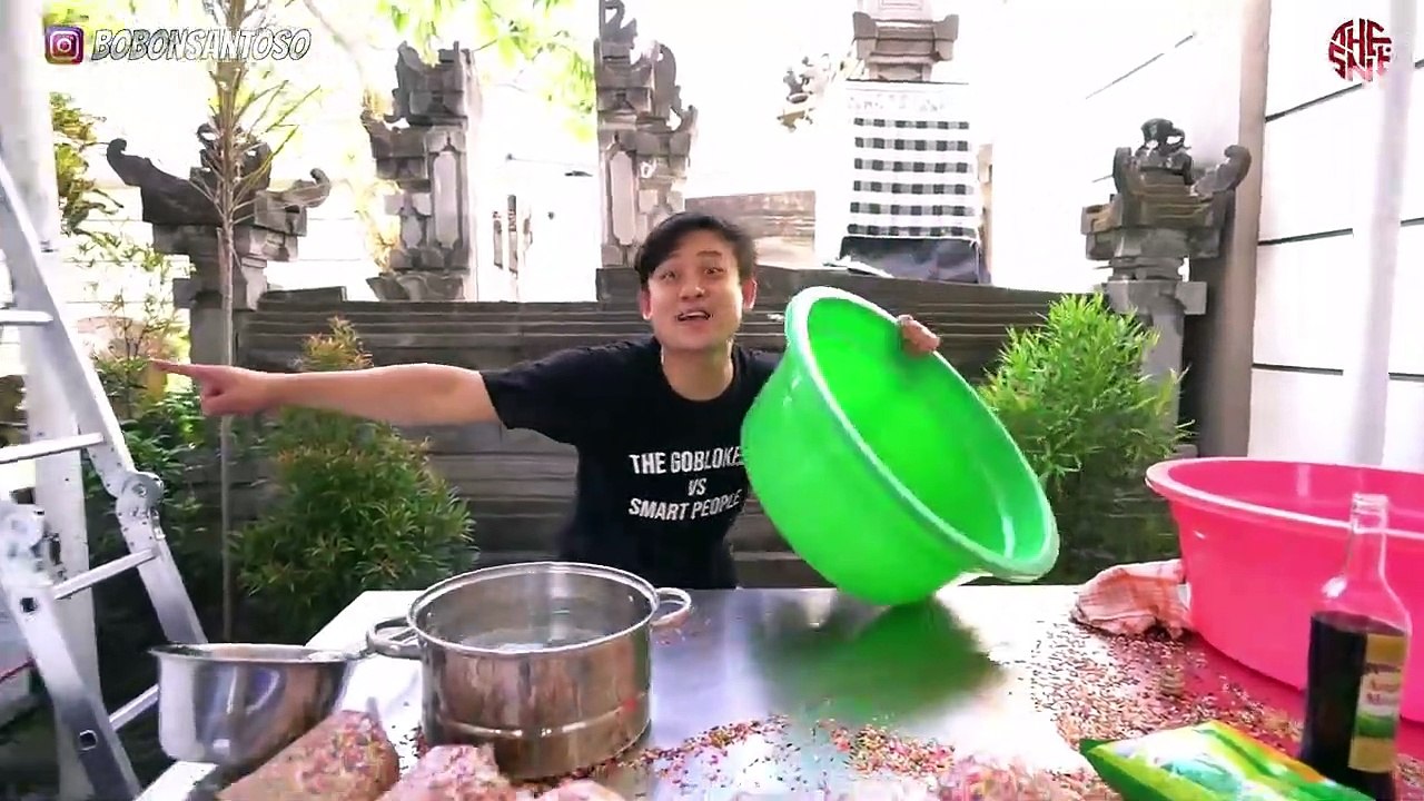 BUATIN WARGA BALI ES KEPAL COKELAT TERBESAR 1000 KG! AUTO DIABETES!
