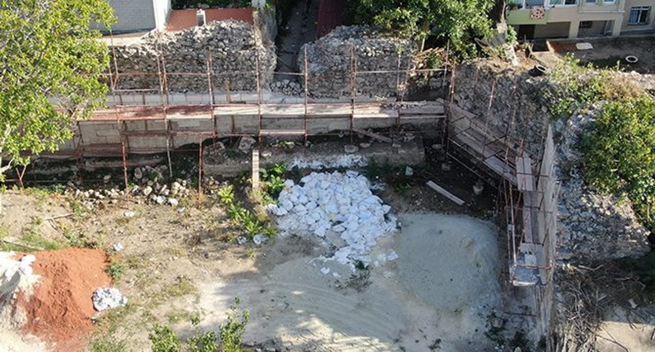 Çatalca’da tarihi surlarda restorasyon tartışması