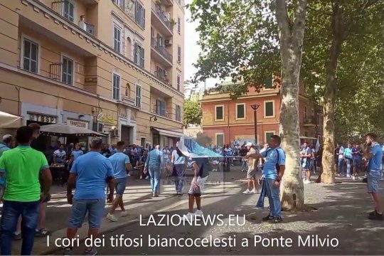 lazionews-lazio-cori-tifosi-ponte-milvio