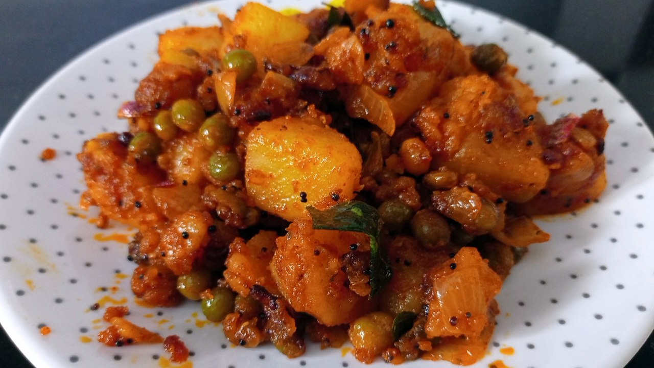 Peas potato fry recipe in tamil | potato fry recipe | D's kitchen