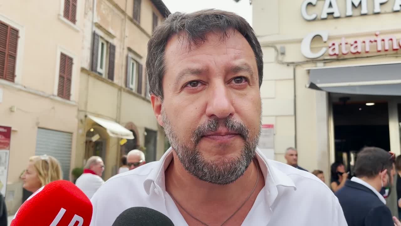 Salvini: "Il premier lo scelgono gli italiani e io sono pronto"