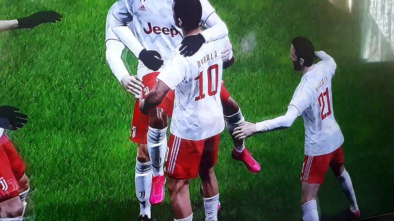 Paulo Dybala Header Goal (Juventus FC - Paris Saint Germain FC PES 2020)