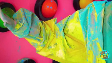 TANTANGAN 100 TOMBOL MISTERI __ Cuma Satu yang Benar! Minum Air di Bawah Air Oleh 123 GO! TRENDS