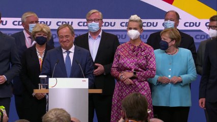 Выборы в Германии: СДПГ лидирует с минимальным перевесом