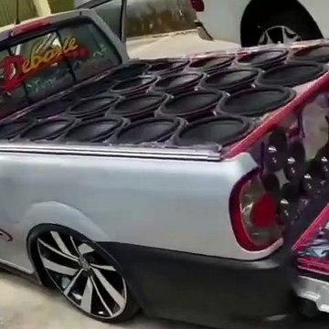 SAVEIRO COM SOM AUTOMOTIVO SUBWOOFER - BASS