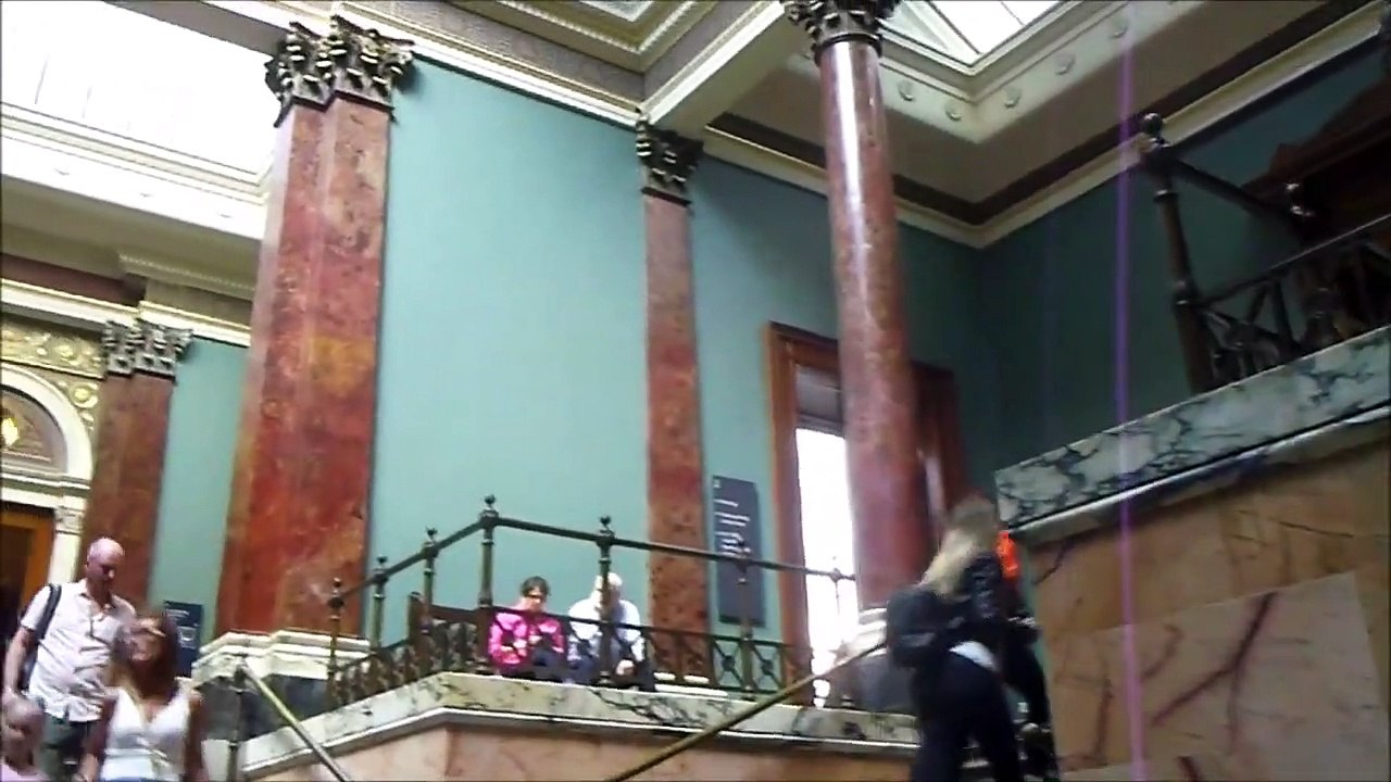 THE NATIONAL GALLERY IN LONDON/GALERÍA NACIONAL EN LONDRES/ロンドンの国立美術館/NATIONALE GALERIE IN LONDON