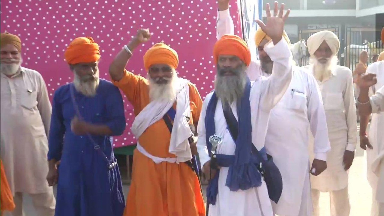 Effects of Bharat Band starting showing in different places!