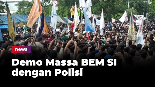 Aksi Saling Dorong Warnai Demo Massa BEM SI dengan Polisi di Dekat Gedung KPK