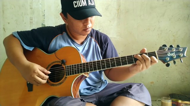 Europe - Carrie (Amazing fingerstyle cover guitar By: Alip Ba Ta)