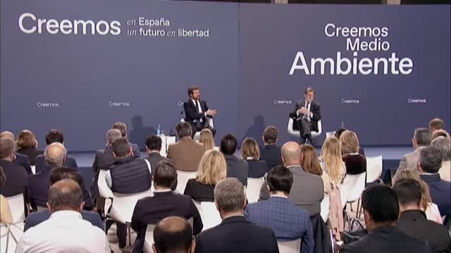 Casado acusa a la vicepresidenta Calviño de mentir en las previsiones de déficit y crecimiento