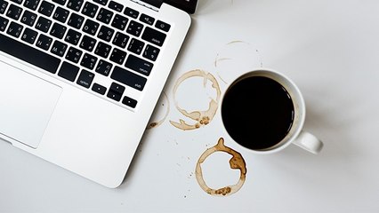 Noda Kopi dan Teh Membekas di Cangkir? Hilangkan dengan 3 Cara Ini