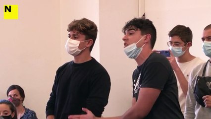 Rebenten un acte de Colau: "Fora els comuns de les institucions!"