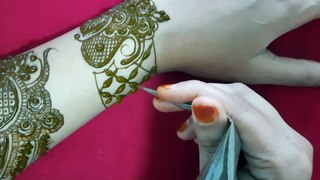 bangles style arebic henna design - round henna mehndi design - bridal arebic hennamehndi design - circule henna mehndi design - saifee mehndi art