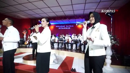 Prajurit TNI AD Curi Perhatian Lewat Alunan Musik (2) - SEMARAK SATRIA