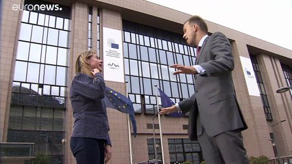 L’UE suit avec attention les négociations en Allemagne