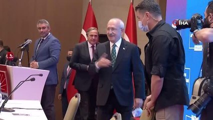 Kılıçdaroğlu: "CHP'nin hiç kabahati yok mu? Vardır efendim kusurumuz, hatamız, yanlışımız da var"