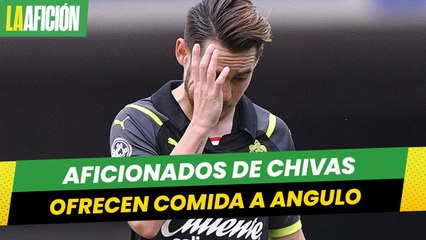 'Me dejan sin comer'; Jesús Angulo se quejó de bancos y afición le ofrece lonches