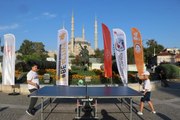 Son dakika: Genç sporcular ve vatandaşlar Selimiye Meydanı'nda masa tenisi oynadı
