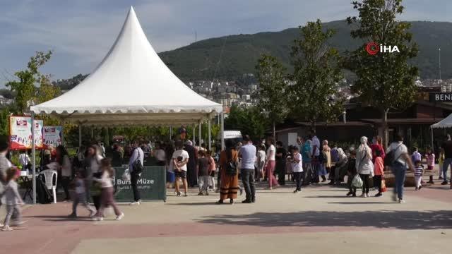 Unutulmaya yüz tutmuş sokak oyunları çocuklarla buluştu