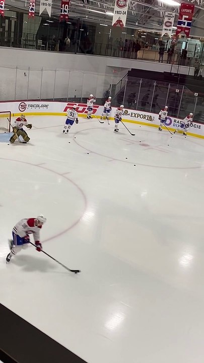 Thomas Caron lors des échauffements avant l'affrontement (Le Reflet - Guillaume Gervais)