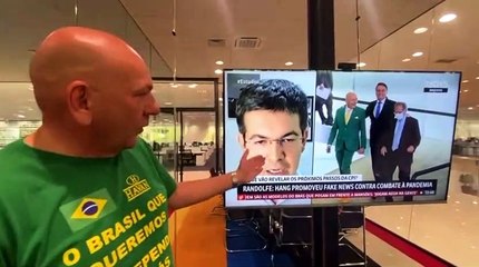 Perto de depor na CPI, Luciano Hang compra algema para senadores que quiserem prendê-lo