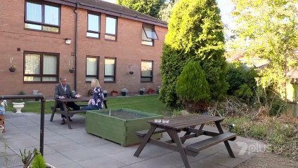 Dogs Behaving Very Badly S01E04