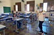 Retomada das aulas presenciais em escola estadual é marcada por emoções e diversão em Cajazeiras