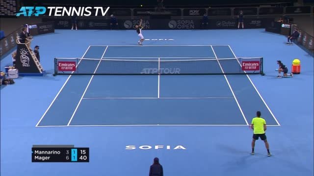 Sofia - Mannarino tombe face à Mager