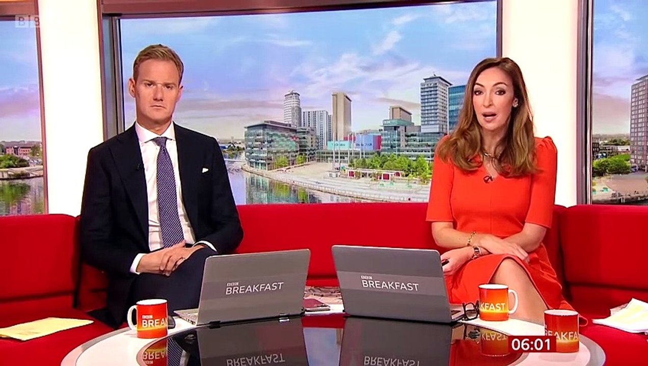 Fuel supply: UK suspends competition law to get petrol to forecourts