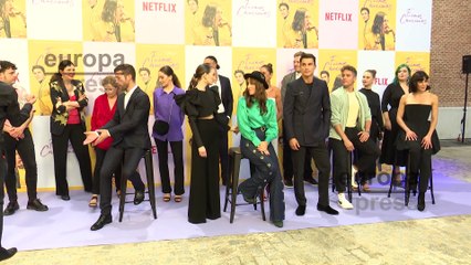 Rostros conocidos asisten al estreno de 'Fuimos canciones'