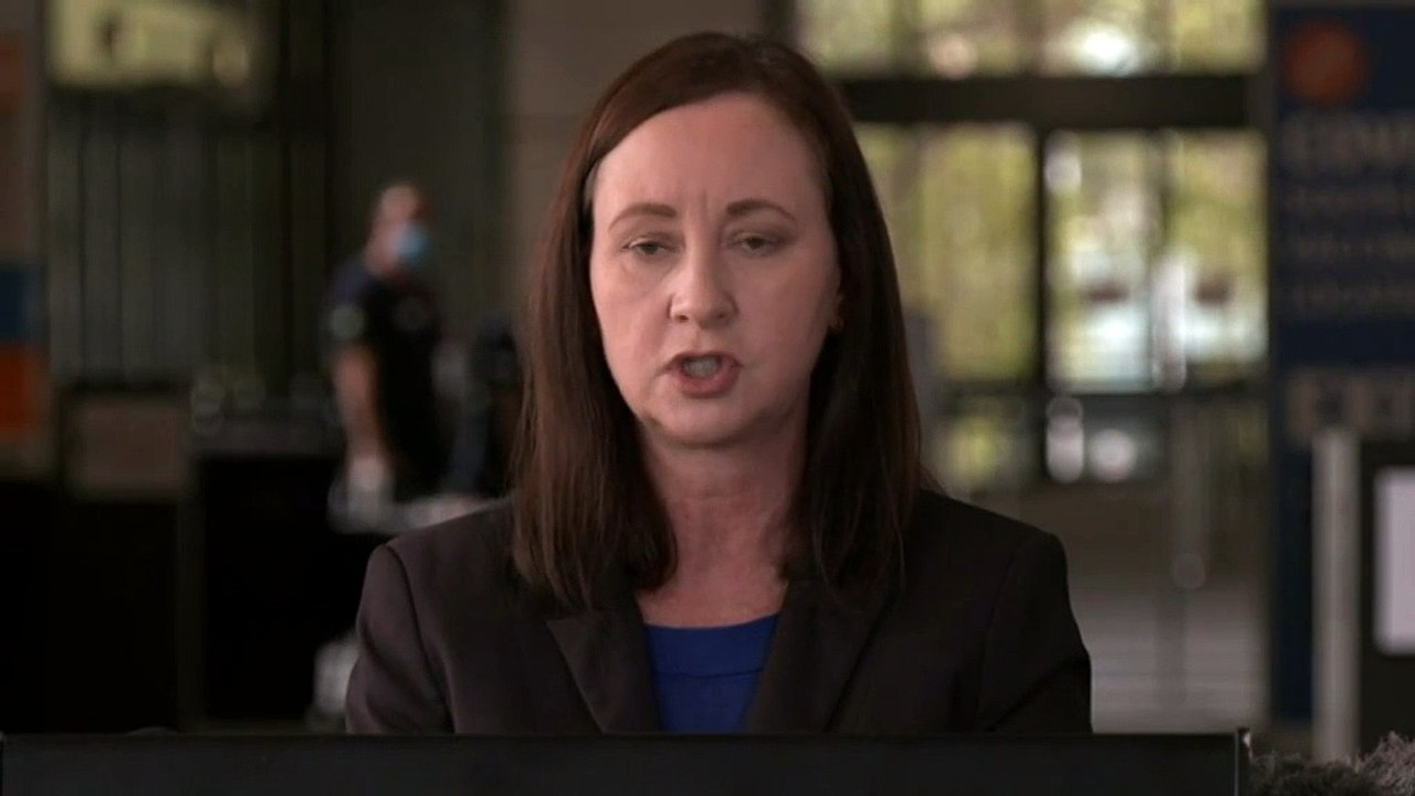 Indoor mask requirement for Brisbane, Moreton Bay after cases found