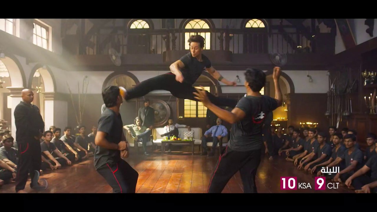 الليلة تايجر شروف شاب شجاع يشعل عالم الأكشن والرومانسية في BAAGHI