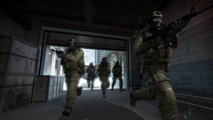 CS:GO: Pai de jogador aparece sem camisa durante partida qualificatória para o Major