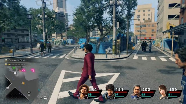 Yakuza: Like a Dragon - 12 minutos de locura, combates y minijuegos