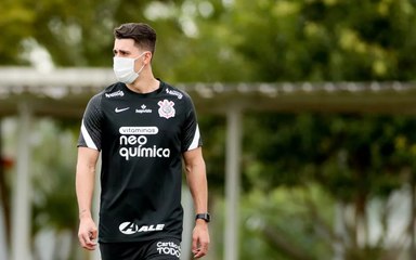 Download Video: Danilo Avelar tem contrato rescindido pelo Corinthians após comentário racista em partida de CS:GO