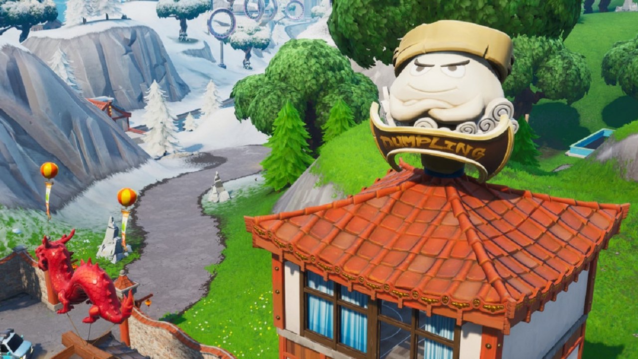 Fortnite: dancing inside a Giant Dumpling head