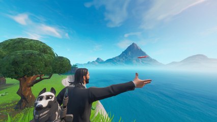 Fortnite: throw the frisbee and catch it before it hits the ground