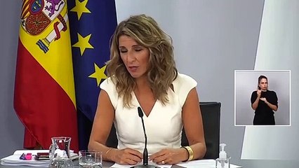 Yolanda Díaz: "Salimos de una crisis subiendo los salarios"