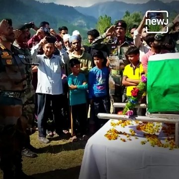 Jawan Abdul Qayoom Khan Of Indian Army Laid To Rest With Full Military Honors
