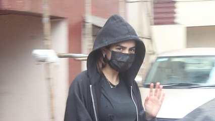 Jahnvi Sister Khushi Kapoor Spotted outside GYM in Bandra | FilmiBeat