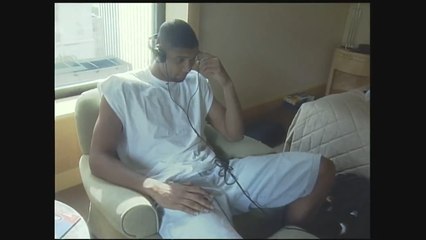 Celebrating the NBA championship with... StarCraft