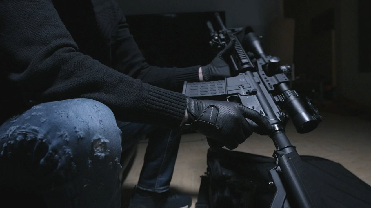 «Génération Kalach», les coulisses du documentaire choc sur le trafic de drogue dans les cités