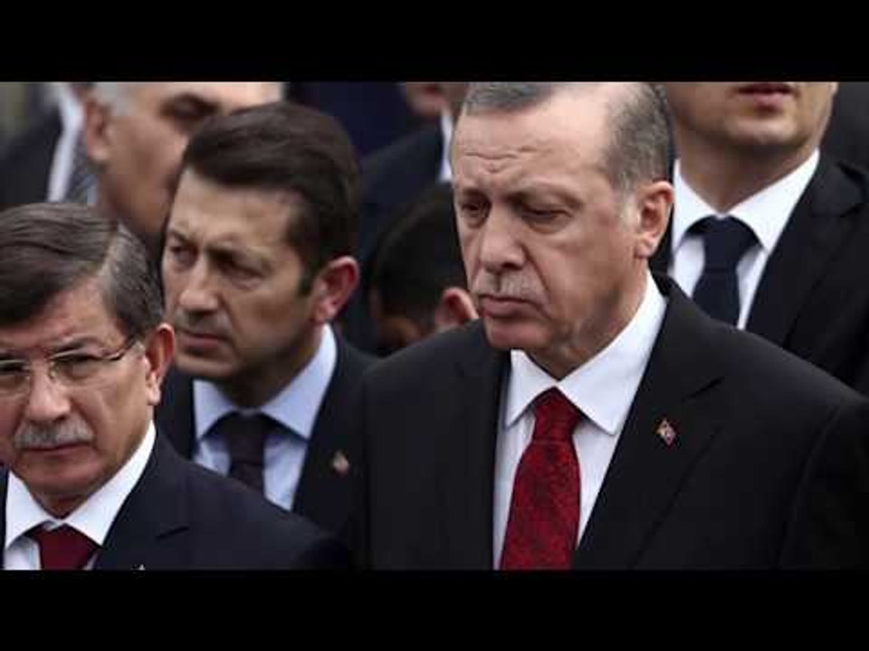 داود أوغلو: أردوغان لجأ لمصطلح الاقتصاد الإسلامي لكسب تأييد المحافظين