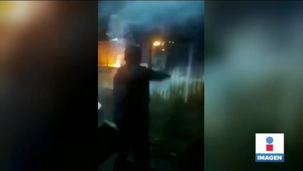 Ascenderán a policías que salvaron a abuelitos de un incendio