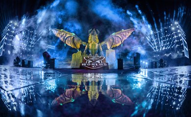 Un dragon ancestral géant en plein Shanghai pour célébrer la fin des Worlds LoL 2020