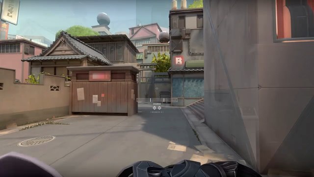 Valorant : surfer sur la flèche de Sova, un bug un peu trop fort