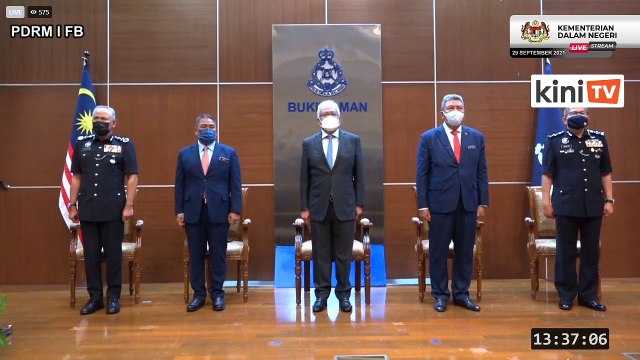 LIVE: Sidang media khas Menteri Dalam Negeri, Hamzah Zainuddin