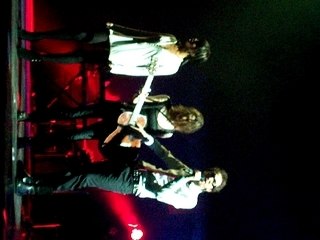 Christophe Willem, toulouse: Jacques a dit a la guitare