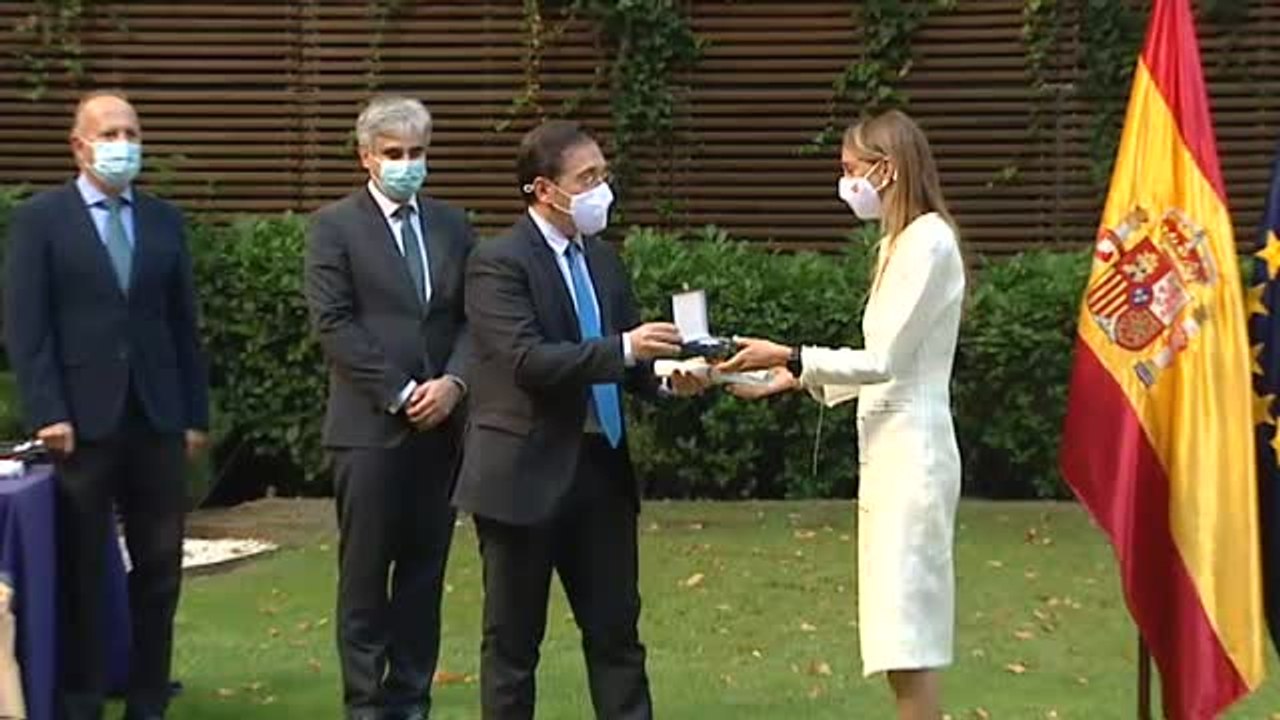 Condecorados los diplomáticos españoles que gestionaron la evacuación en Afganistán